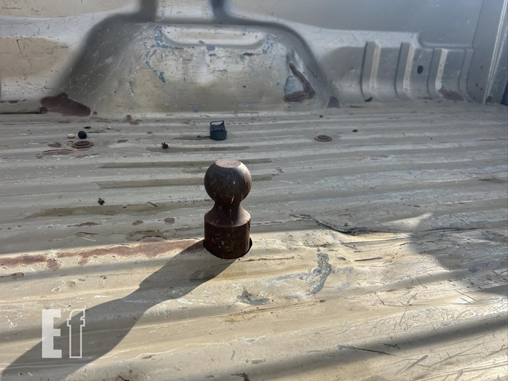 2001-ford-f350-xl-image-29