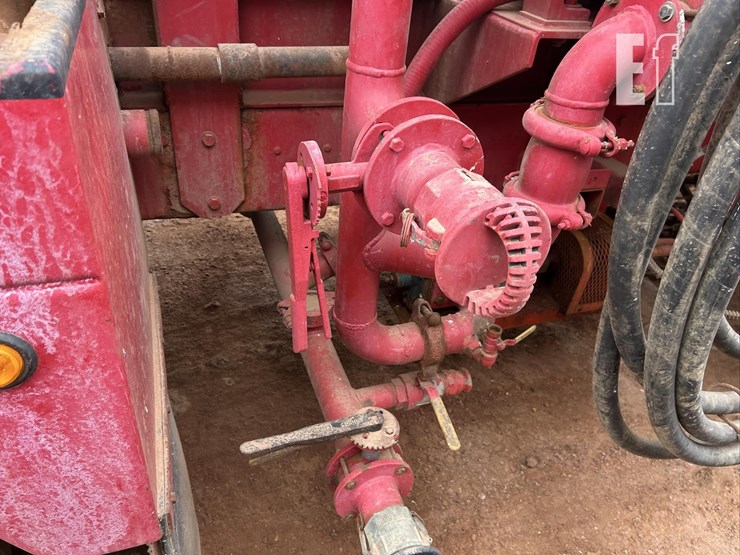 2004-peterbilt-357-image-12