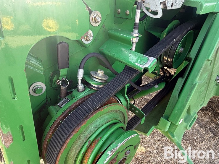 2010-john-deere-9770-sts-image-10