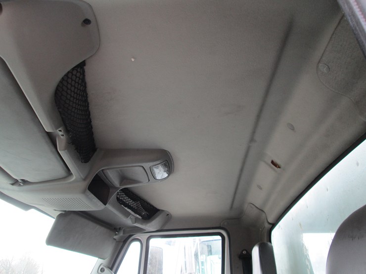 2013-international-4000-image-32