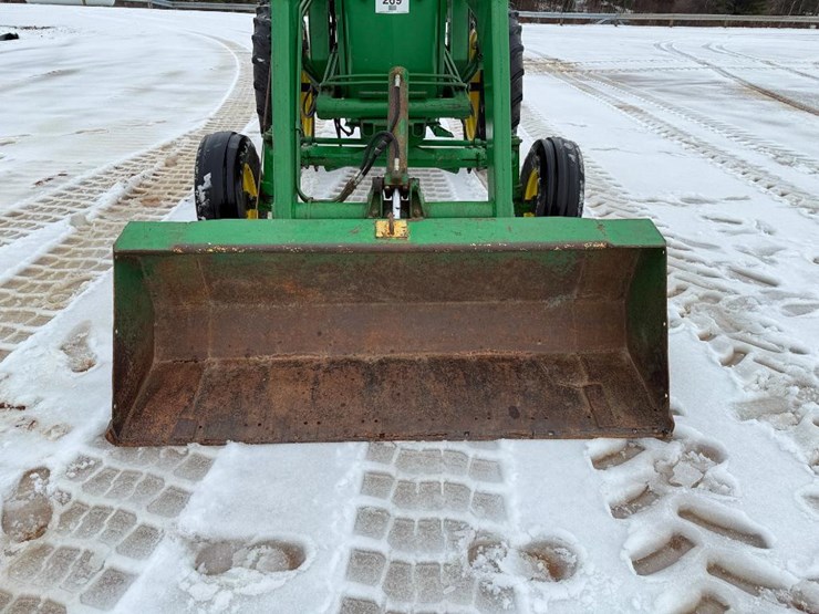 john-deere-3010-image-16