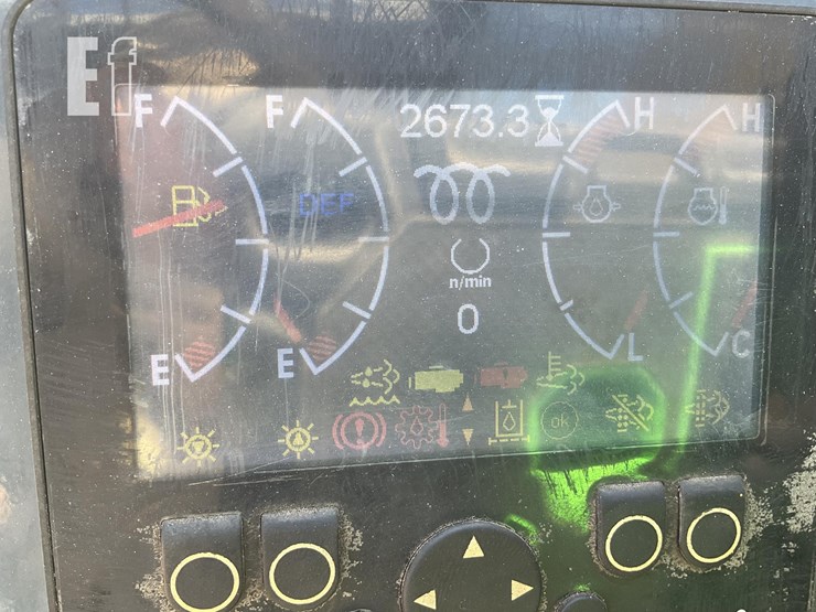 2016-gehl-rs8-42-image-13