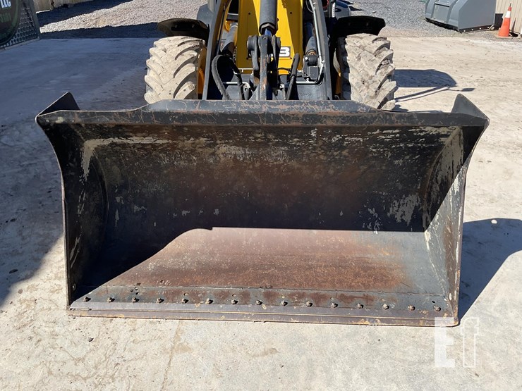 2019-jcb-409-image-9