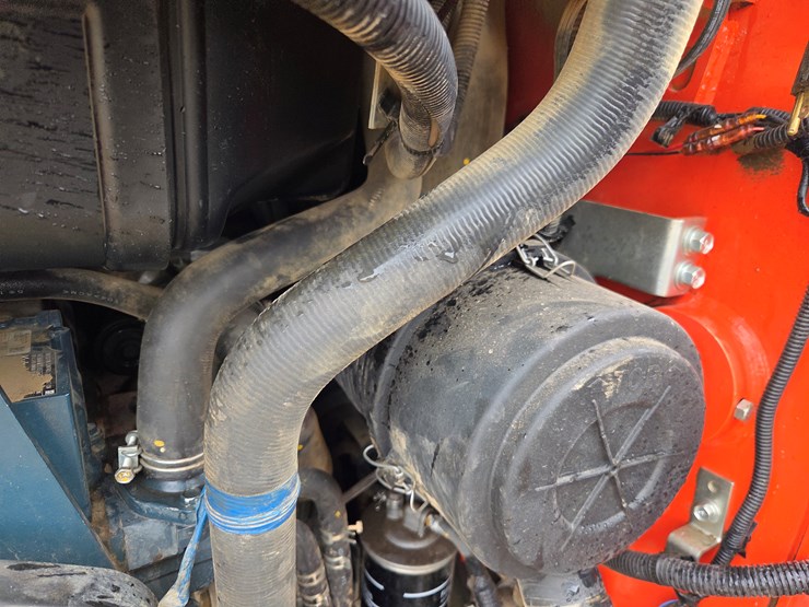 kubota-ssv75-image-29