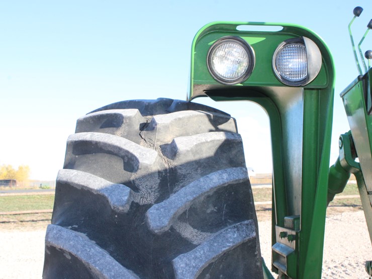 john-deere-4620-image-35