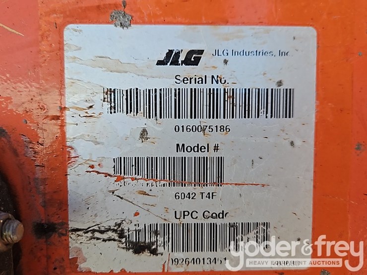 2016-jlg-6042-image-32