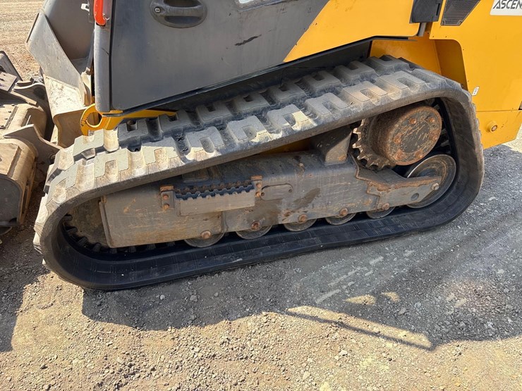 volvo-mct135d-image-14