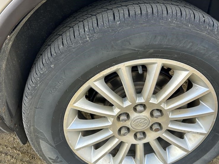 2011-buick-enclave-image-20