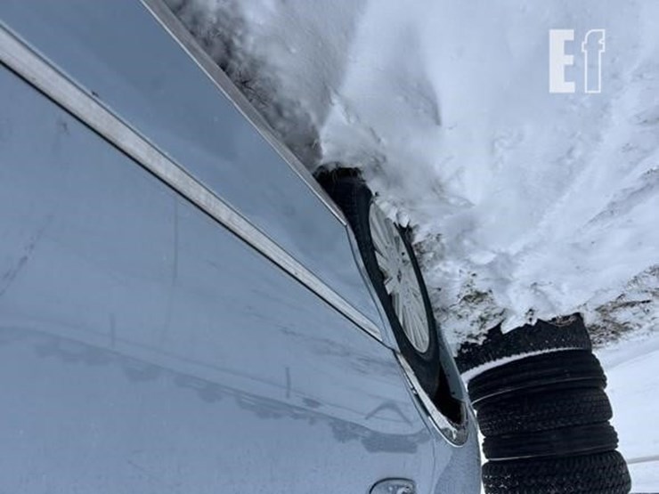 2005-lincoln-towncar-image-27