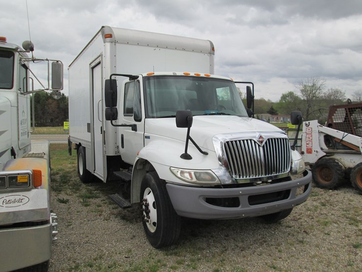 2013-international-4000-image-2