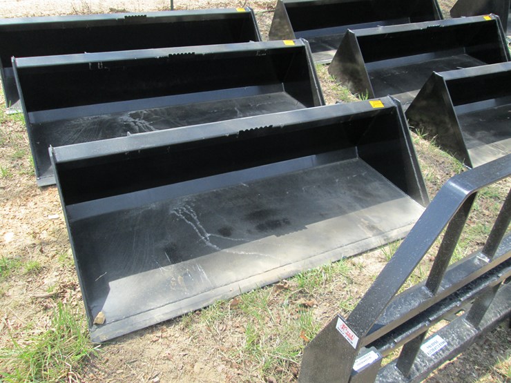 #44096-•-72"-skid-steer-bucket-image-2