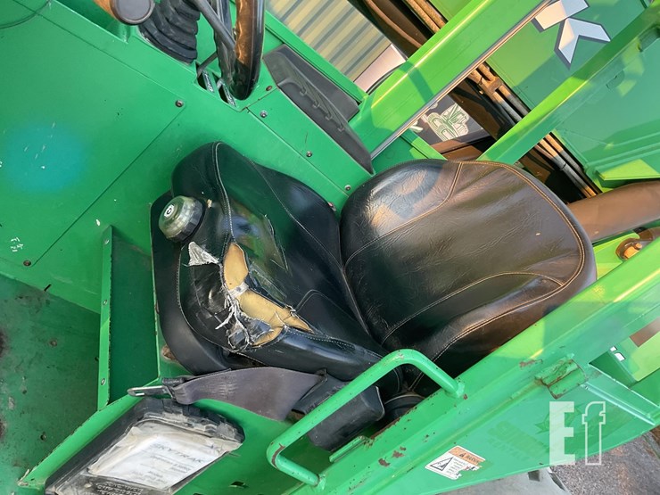 2018-sky-trak-8042-image-10