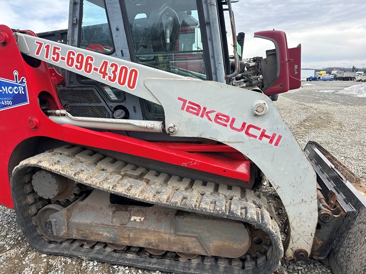 takeuchi-tl240-image-18