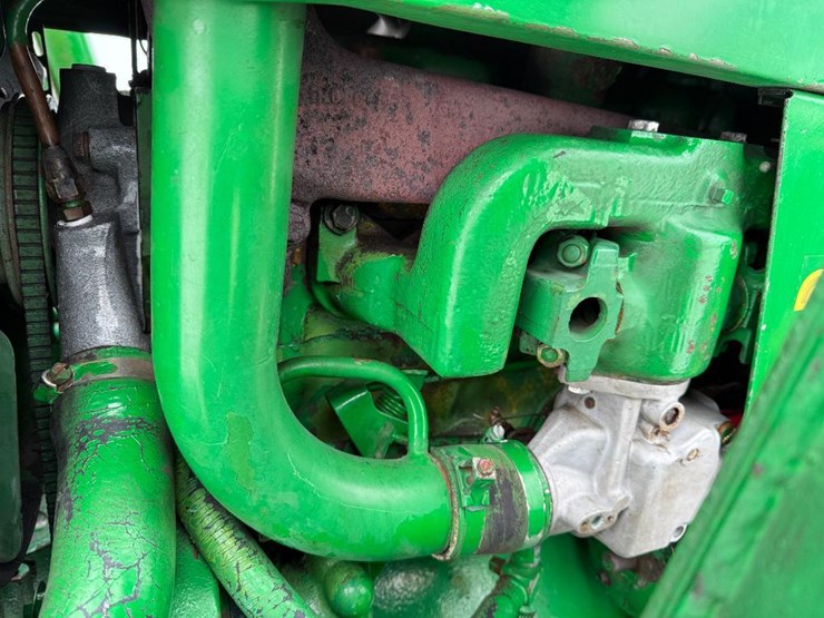 john-deere-3010-image-34