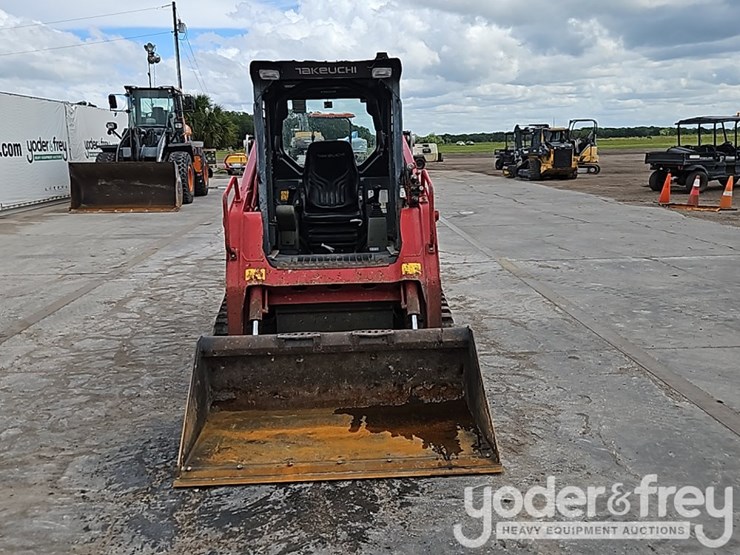 takeuchi-tl8r-image-13