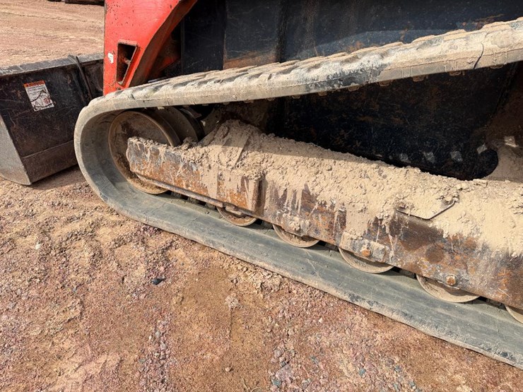 kubota-svl90-2-image-10