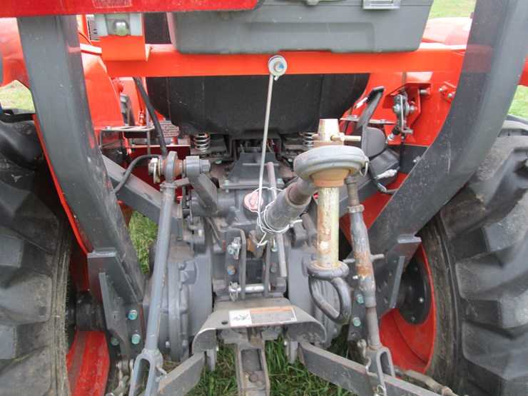 kubota-l3301-image-7