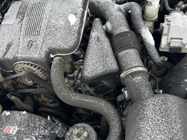 2005-lincoln-towncar-image-21