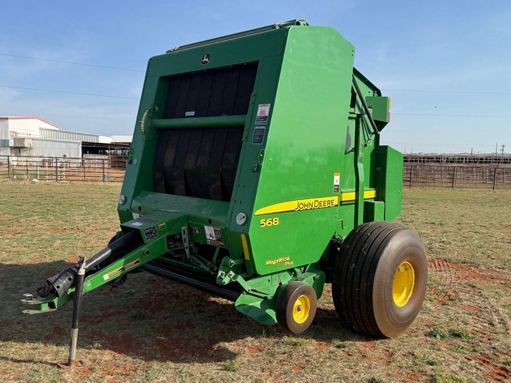 john-deere-568-image-11