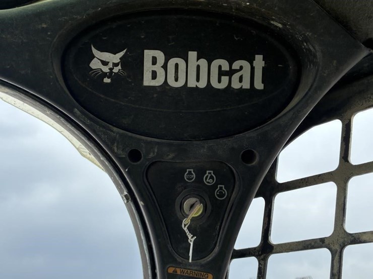 2018-bobcat-s570-image-15