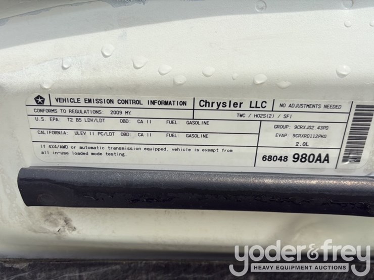 2009-dodge-caliber-image-36