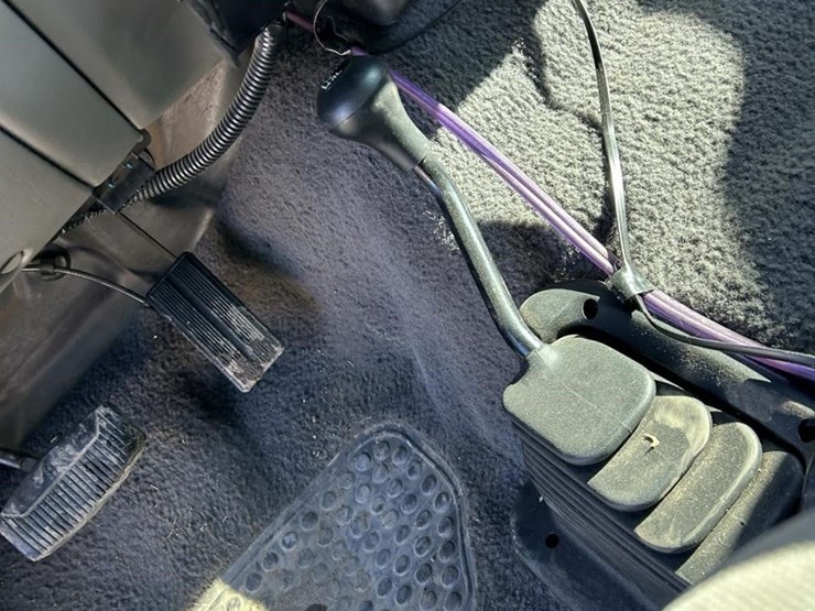 1999-ford-f250-xlt-image-15