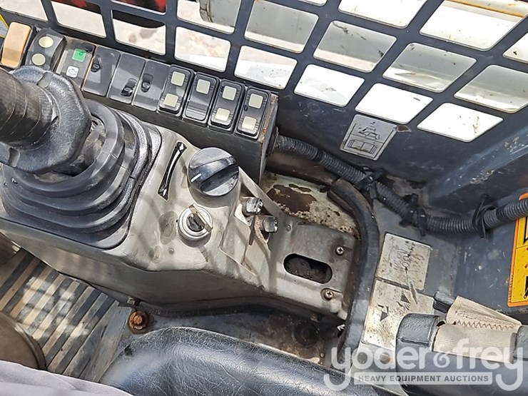 takeuchi-tl8r-image-26