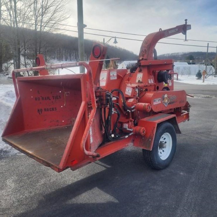 #449 • 2017 Morbark Beever M12R Chipper