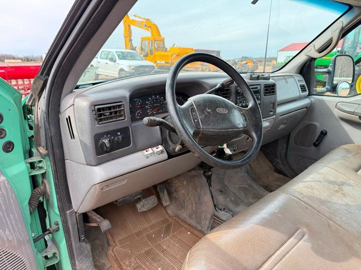 ford-f450-xl-image-33