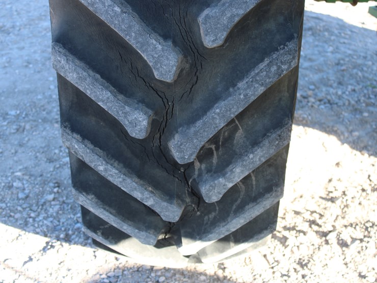 john-deere-4620-image-36