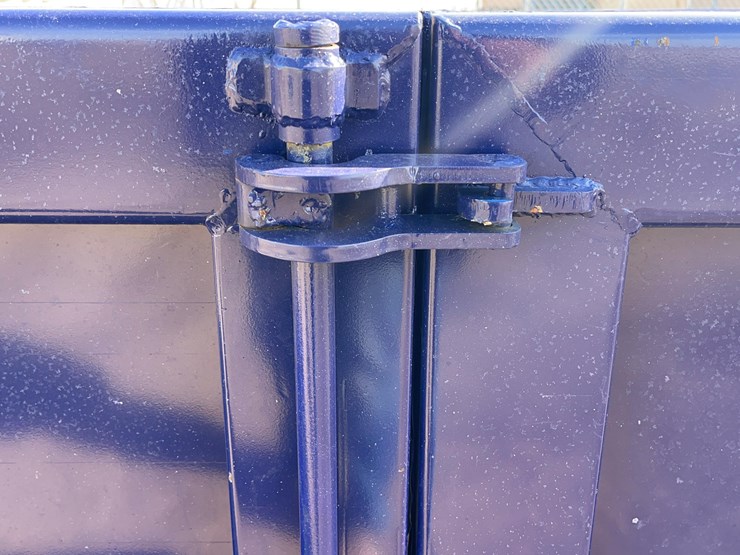 canex-roll-off-bin-image-11