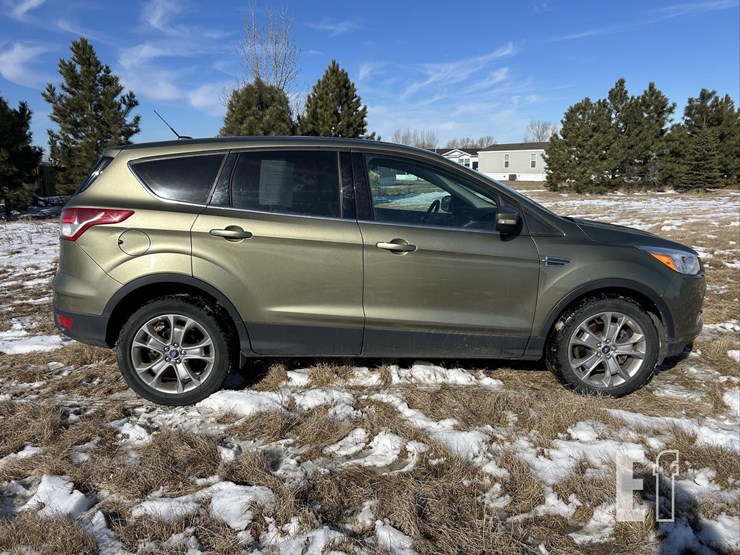 2013-ford-escape-sel-image-4