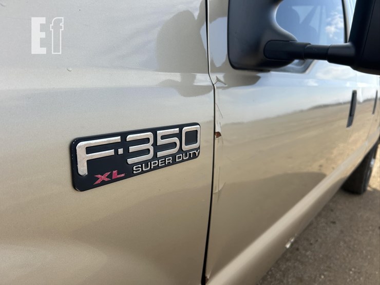 2001-ford-f350-xl-image-12