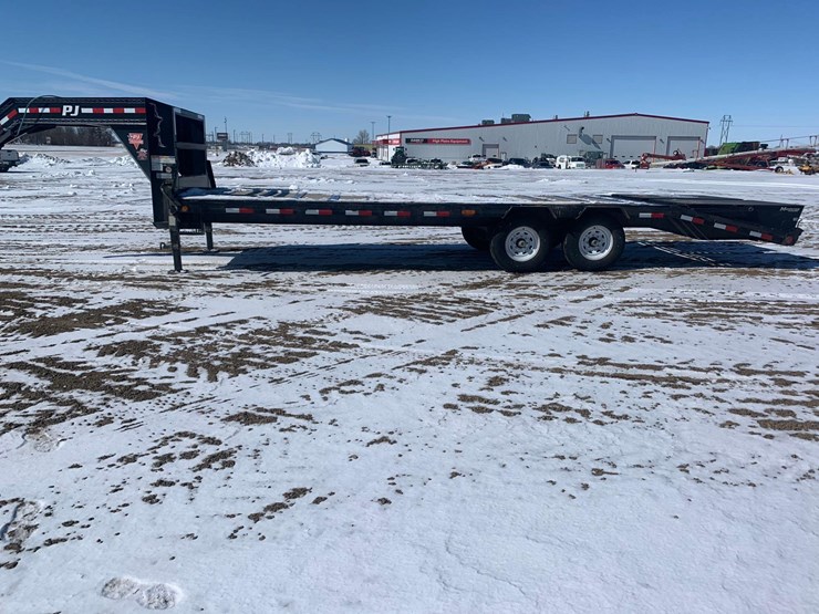 2020-pj-gooseneck-trailer-image-2