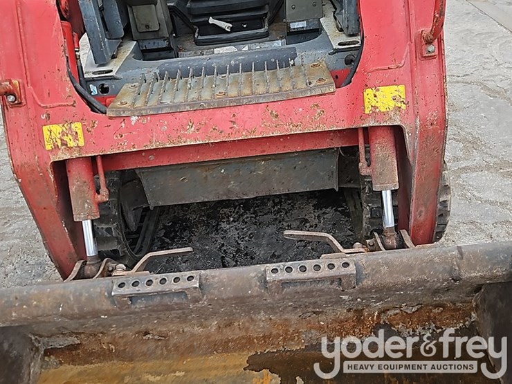 takeuchi-tl8r-image-14