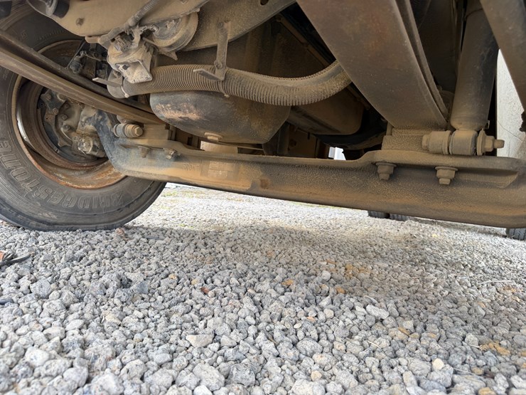 2004-international-durastar-4300-image-14