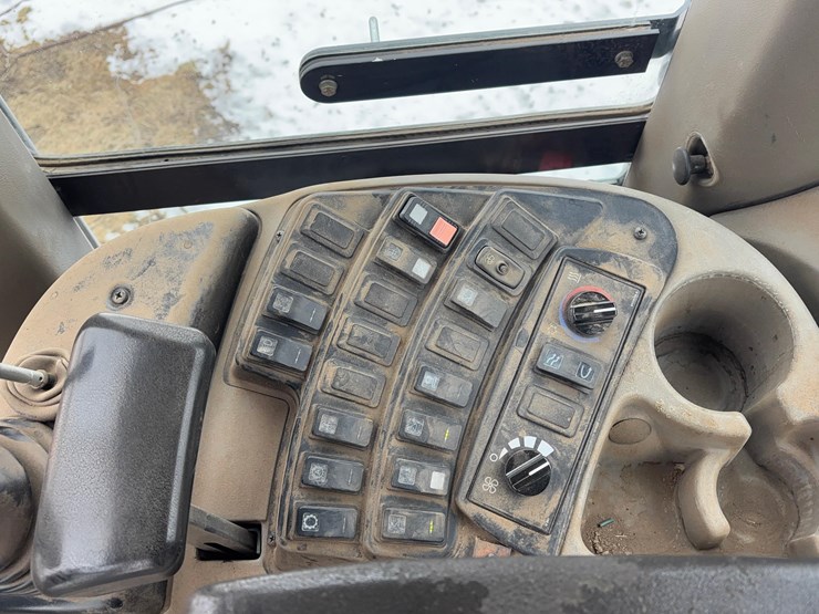 1997-case-621b-image-17