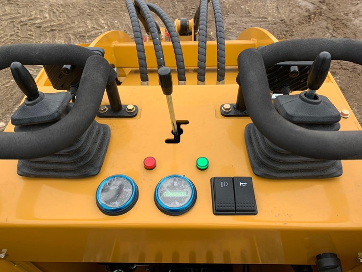 sdlanch-compact-track-loader-sdll30-image-6