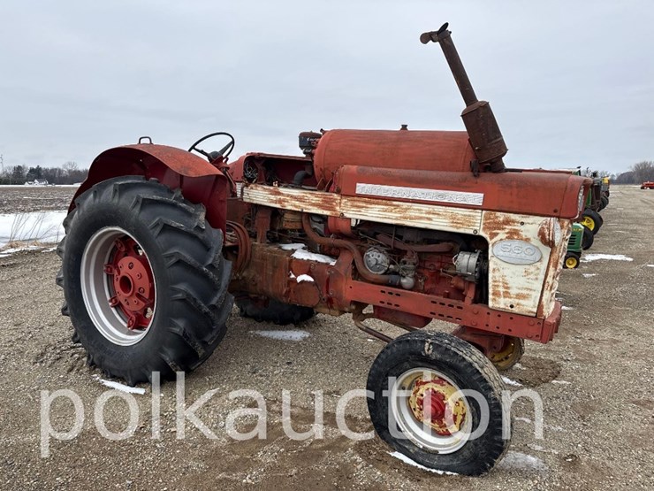 case-ih-560-image-5