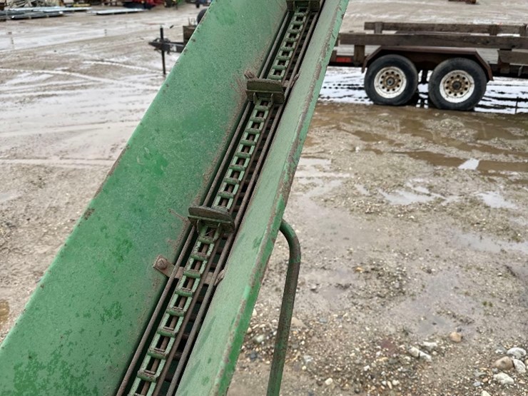 john-deere-43-image-8