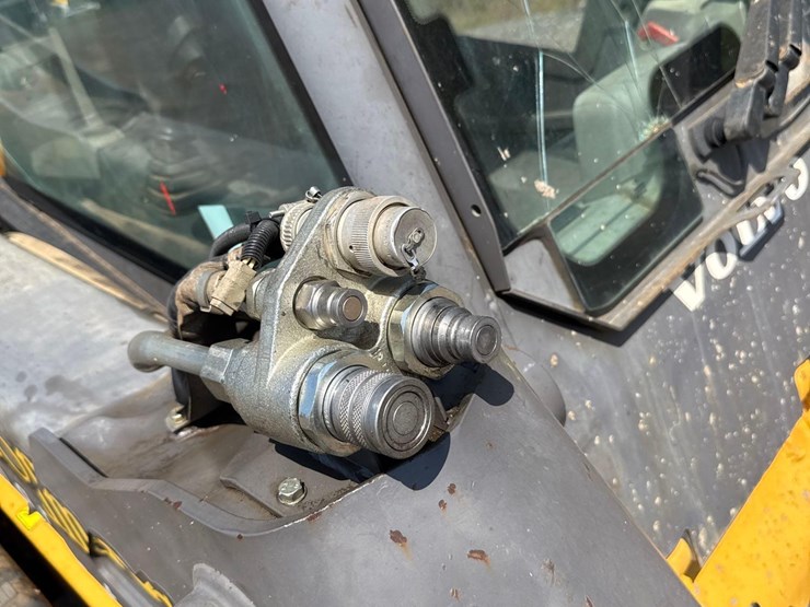 volvo-mct135d-image-11