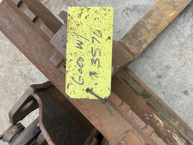 2004-caterpillar-420d-it-image-16