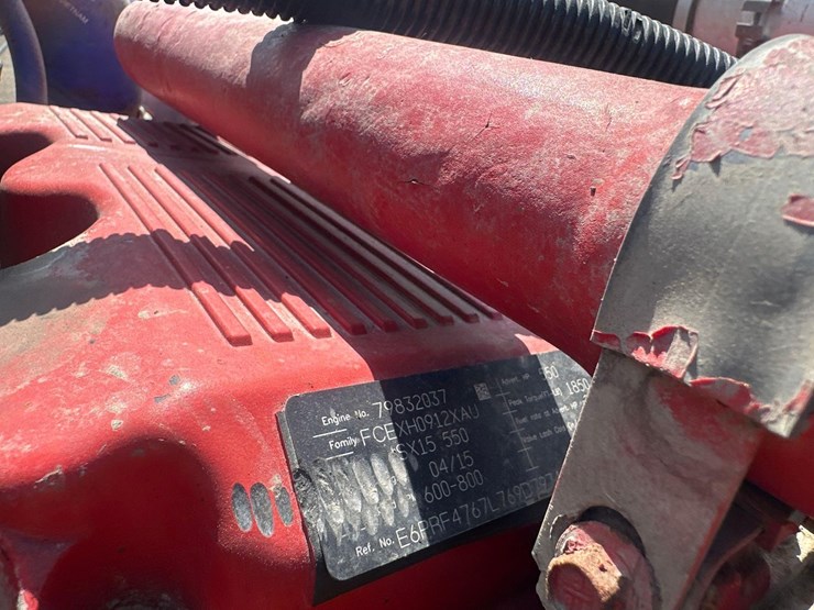 2016-kenworth-w900l-image-32