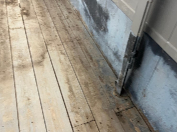 2013-titan-trailer-image-13