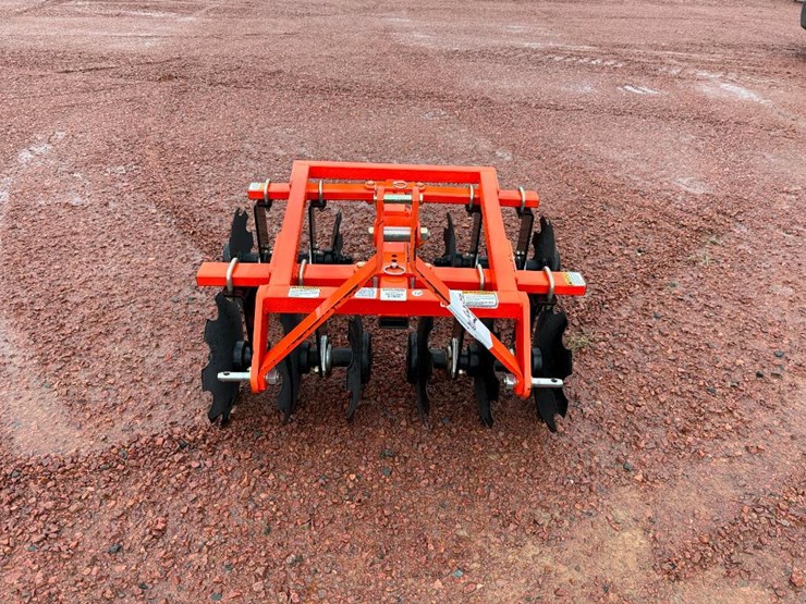 2022-land-pride-dh1048-image-2