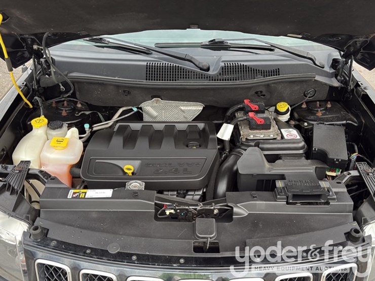 2017-jeep-compass-image-43