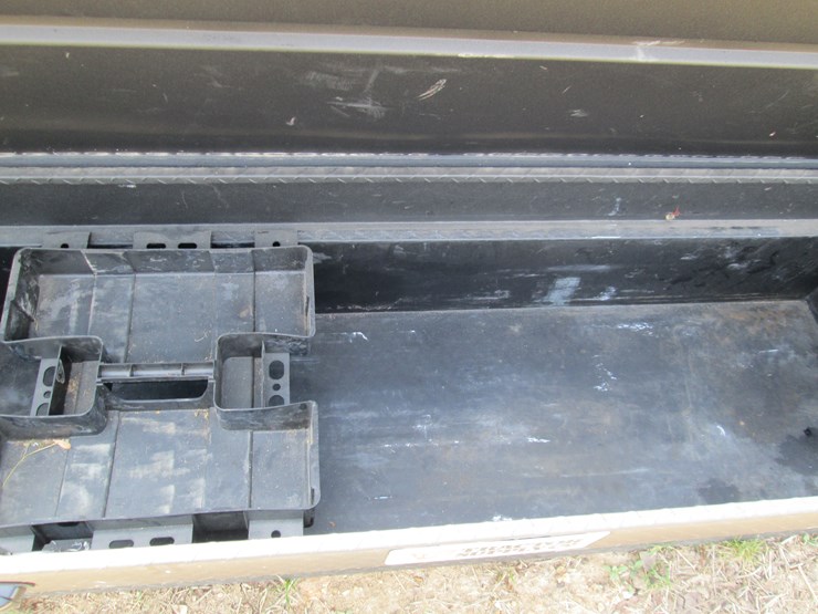#44077-•-truck-toolbox-image-5