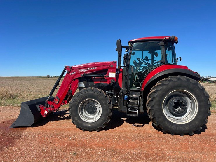 2019-case-ih-farmall-120u-image-2