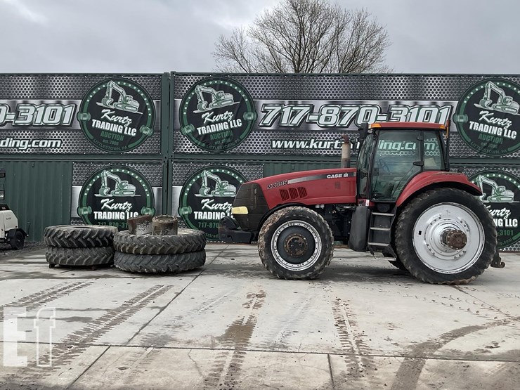 2006-case-ih-magnum-305-image-1