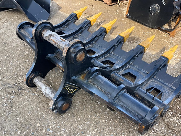 carteer-excavator-root-rake-image-6